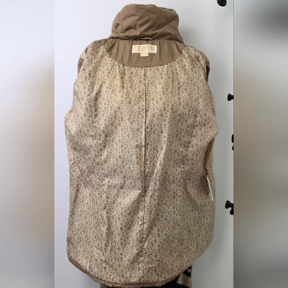 544 MICHAEL KORS Tan Diamond Quilted Hooded Utility Jacket